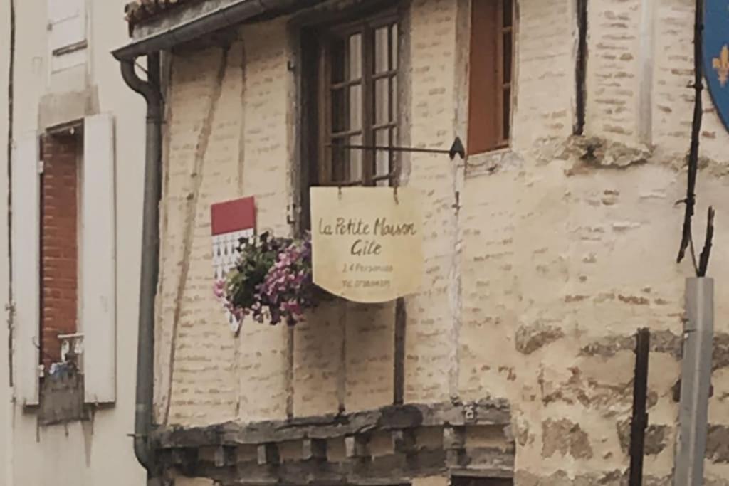 Petite Maison Medievale Parthenay Eksteriør bilde