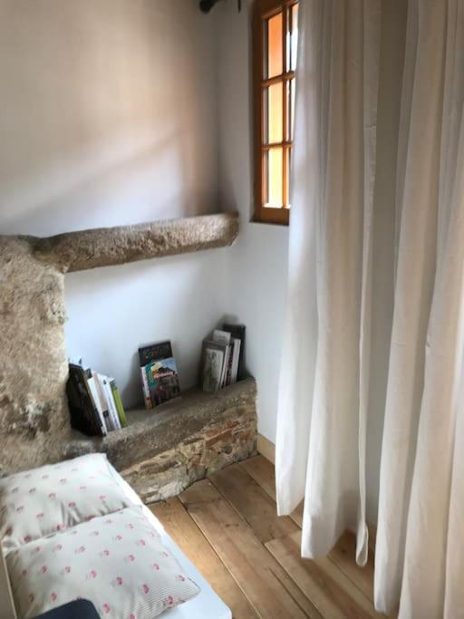 Petite Maison Medievale Parthenay Eksteriør bilde